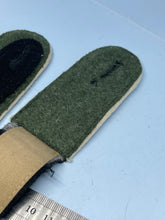 Load image into Gallery viewer, Pair of WW2 German Gross Deutschland Shoulder Boards
