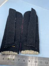 Lade das Bild in den Galerie-Viewer, Pair of WW2 German SS LAH Shoulder Boards / Epaulettes

