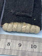 Lade das Bild in den Galerie-Viewer, Pair of WW2 German SS LAH Shoulder Boards / Epaulettes
