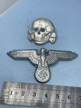 Charger l'image dans la galerie, Pair of WW2 German SS Cap Badges
