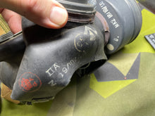 Charger l&#39;image dans la galerie, Original WW2 British Army Assault Gas Mask Set - 1944 Dated

