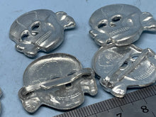 Load image into Gallery viewer, WW2 German SS Skull Cap Badge
