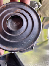 Charger l&#39;image dans la galerie, Original WW2 British Army Assault Gas Mask Set
