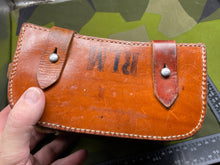 Charger l&#39;image dans la galerie, Original WW2 German Wehrmacht Medics Pouch - 1939 Dated in superb Condition

