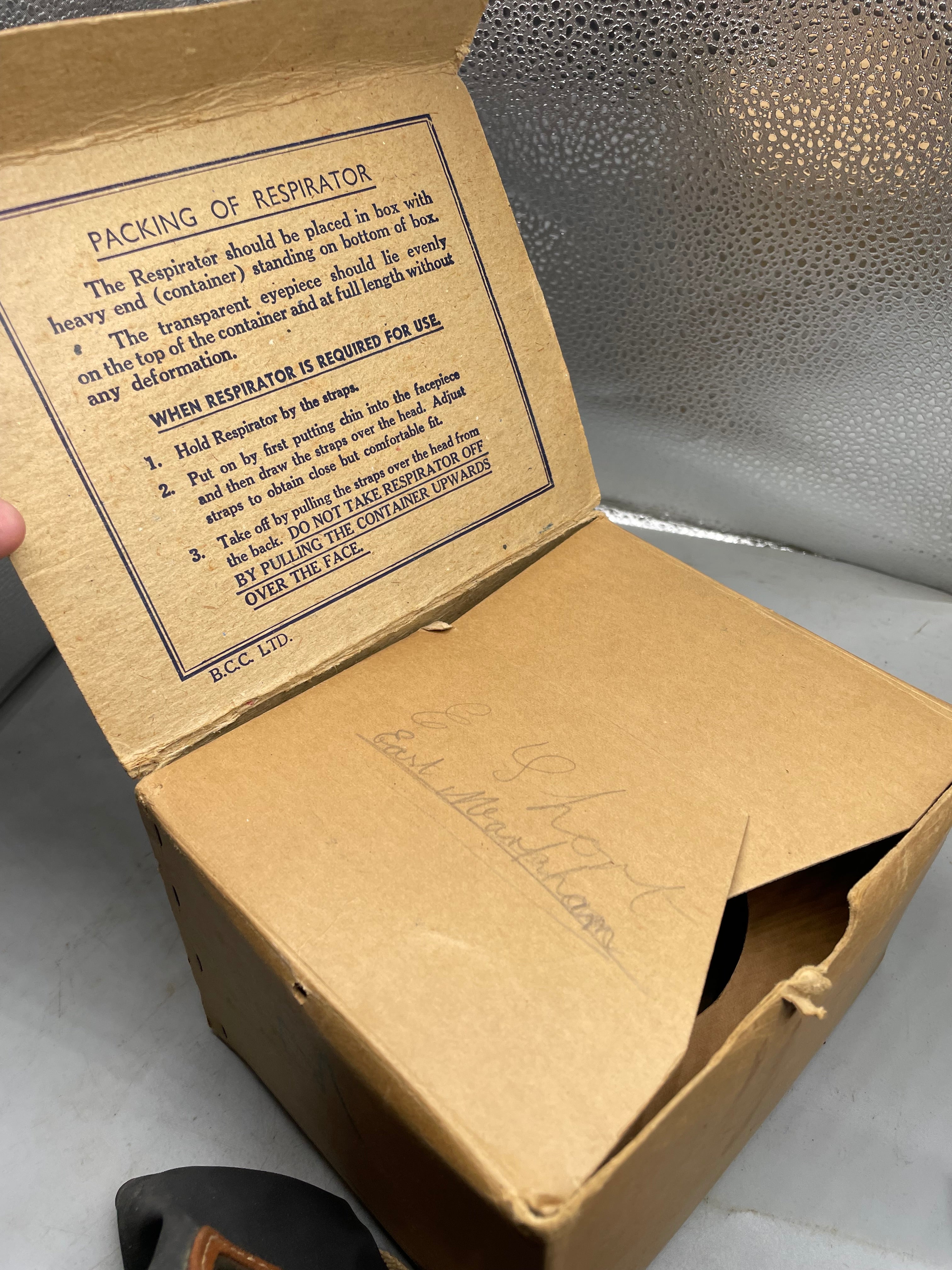 Civilian Gas Mask in Original Cardboard Box - WW2 British Home Front - The Militaria Shop
