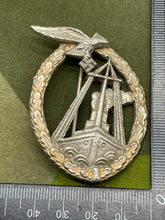 Charger l&#39;image dans la galerie, WW2 German Luftwaffe Sea Battle Badge - Reproduction
