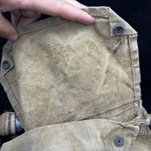 Load image into Gallery viewer, British Army Soldier Gas Mask GSR Respirator - Original Early Bag - The Militaria Shop
