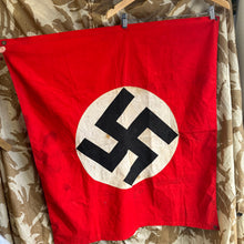 Load image into Gallery viewer, Original WW2 German Army Vehicle Identification Flag
