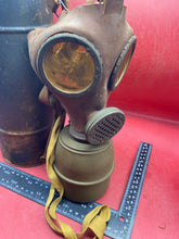 Load image into Gallery viewer, Original WW2 1935 Dated French Army Gas Mask in Tin - Excellent Condition
