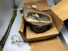 Charger l&#39;image dans la galerie, WW2 British Home Front Civilian Pattern Gas Mask in Box
