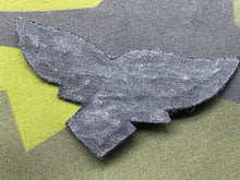 Charger l&#39;image dans la galerie, WW2 German Luftwaffe Officer&#39;s Breast Eagle
