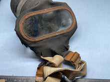 Load image into Gallery viewer, WW2 British Home Front Civilian Pattern Gas Mask - Damaged
