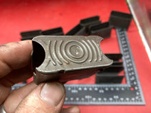 Charger l&#39;image dans la galerie, Genuine US Army Garand Rifle Clips. All in great condition.
