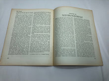 Lade das Bild in den Galerie-Viewer, Original Magazine of Mein Kampf Illustrated Edition Part 9
