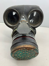 Load image into Gallery viewer, RARE WW2 British Civil Defence ARP Gas Mask &amp; Bag - In Original Box!!
