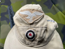Lade das Bild in den Galerie-Viewer, WW2 German Luftwaffe Afrika Korps Luftwaffe Ski Cap
