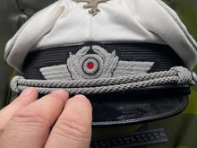 Load image into Gallery viewer, WW2 German Luftwaffe Officer&#39;s Summer Peaked Cap
