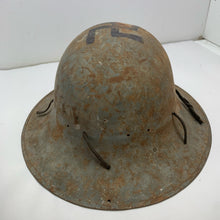 Charger l'image dans la galerie, Original WW2 British Home Front Civilian Zuckerman Helmet
