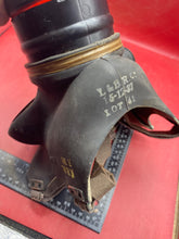 Charger l&#39;image dans la galerie, WW2 British Home Front / Civil Defence Wardens Gas Mask and Box
