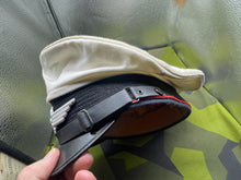 Lade das Bild in den Galerie-Viewer, WW2 German Luftwaffe Officer&#39;s Summer Cap - Size 59cm
