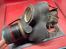 Load image into Gallery viewer, WW2 British Home Front / Civil Defence Wardens Gas Mask and Box
