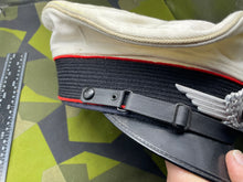 Lade das Bild in den Galerie-Viewer, WW2 German Luftwaffe Officer&#39;s Summer Cap - Size 59cm
