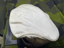 Lade das Bild in den Galerie-Viewer, WW2 German Luftwaffe Officer&#39;s Summer Cap - Size 59cm

