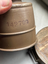 Charger l'image dans la galerie, Original WW2 French Army Gas Mask in Tin - in Superb Condition

