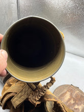 Charger l'image dans la galerie, Original WW2 French Army Gas Mask in Tin - in Superb Condition

