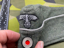 Lade das Bild in den Galerie-Viewer, WW2 German Army / SS Officer&#39;s Side Cap - Size 57cm
