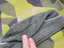 Lade das Bild in den Galerie-Viewer, WW2 German Army / SS Officer&#39;s Side Cap - Size 57cm
