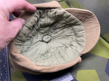 Lade das Bild in den Galerie-Viewer, WW2 Russian Army Cap with Enamel Badge - Size 60cm
