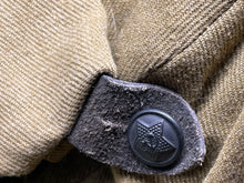 Lade das Bild in den Galerie-Viewer, WW2 Russian Army Cap with Enamel Badge - Size 60cm
