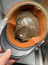 Lade das Bild in den Galerie-Viewer, WW2 German Army Artillery Officer's Cap - The Militaria Shop
