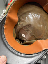 Lade das Bild in den Galerie-Viewer, WW2 German Army Artillery Officer's Cap - The Militaria Shop
