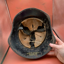Charger l&#39;image dans la galerie, Original WW2 German Luftshutz Civil Defence Helmet - Complete
