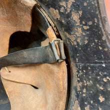 Charger l&#39;image dans la galerie, Original WW2 German Luftshutz Civil Defence Helmet - Complete
