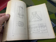Load image into Gallery viewer, Original WW2 German Army - 1942 Dated Technical Manual for Engineering School
