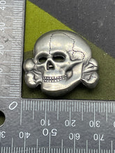 Lade das Bild in den Galerie-Viewer, WW2 German SS Aluminium Cap Skull
