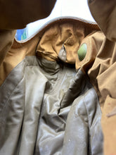 Lade das Bild in den Galerie-Viewer, Original WW2 British Home Front Babies Gas Mask
