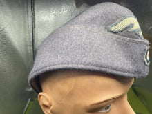 Lade das Bild in den Galerie-Viewer, WW2 Luftwaffe Enlisted Mans Side Cap with Insignia
