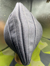 Lade das Bild in den Galerie-Viewer, WW2 Luftwaffe Enlisted Mans Side Cap with Insignia
