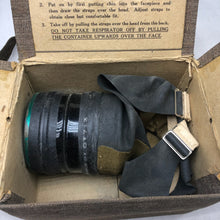 Charger l&#39;image dans la galerie, Original WW2 British Home Front Civilian Respirator Gas Mask &amp; Customised Box
