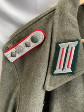 Lade das Bild in den Galerie-Viewer, WW2 German Army Afrka Korps Assault Gunner&#39;s Wrapover Tunic
