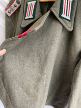 Lade das Bild in den Galerie-Viewer, WW2 German Army Afrka Korps Assault Gunner&#39;s Wrapover Tunic
