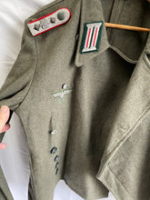 Lade das Bild in den Galerie-Viewer, WW2 German Army Afrka Korps Assault Gunner&#39;s Wrapover Tunic
