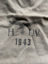 Charger l&#39;image dans la galerie, A 1943 Dated Reproduction WW2 German Luftwaffe Mail / Money bag.
