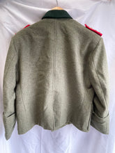 Lade das Bild in den Galerie-Viewer, WW2 German Army M36 Tunic with Insignia
