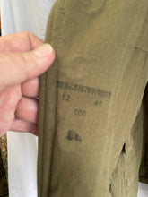 Lade das Bild in den Galerie-Viewer, WW2 German Army Afrika Korps Tunic with Insignia
