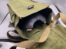 Charger l'image dans la galerie, Original WW2 British Army Assault Gas Mask Set - The Militaria Shop
